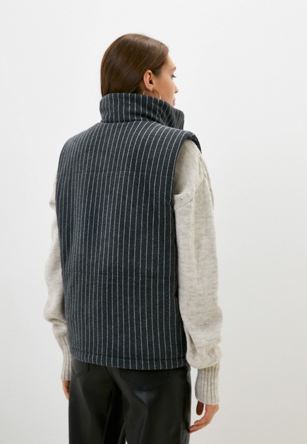 фото Жилет утепленный manera odevatca