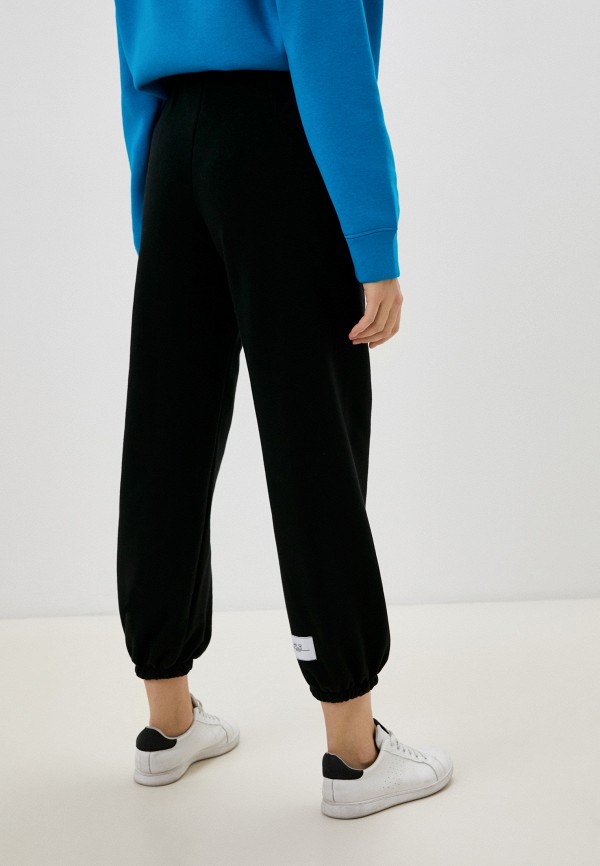 фото Брюки спортивные feelz