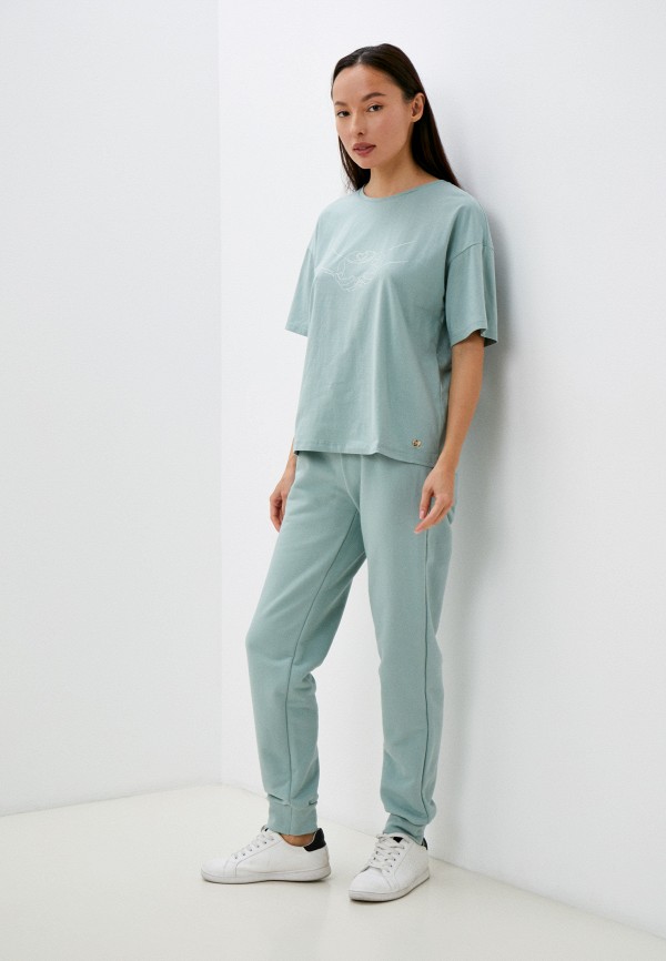 фото Футболка very neat