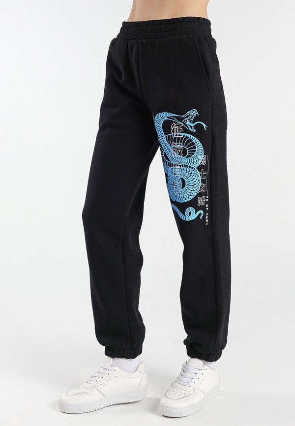 фото Брюки спортивные твое