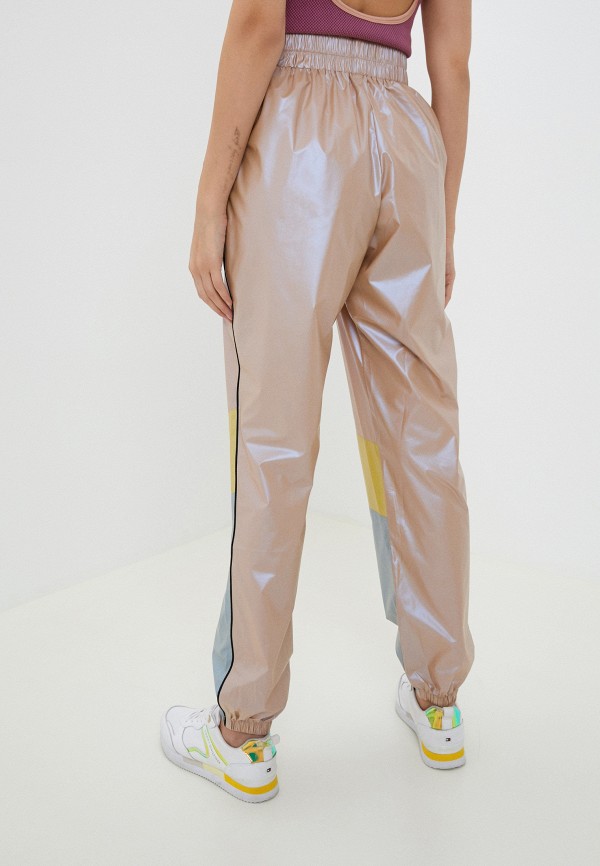 фото Брюки спортивные everrever