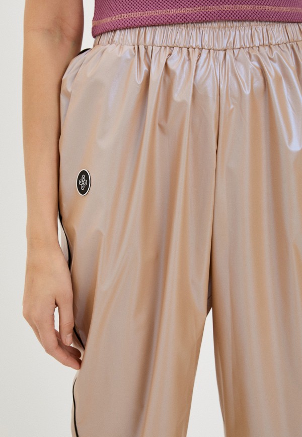 фото Брюки спортивные everrever