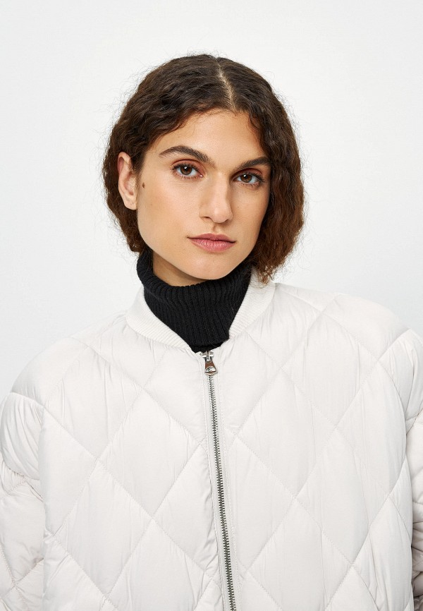 фото Куртка утепленная zarina