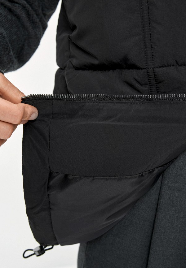 фото Жилет утепленный zarina