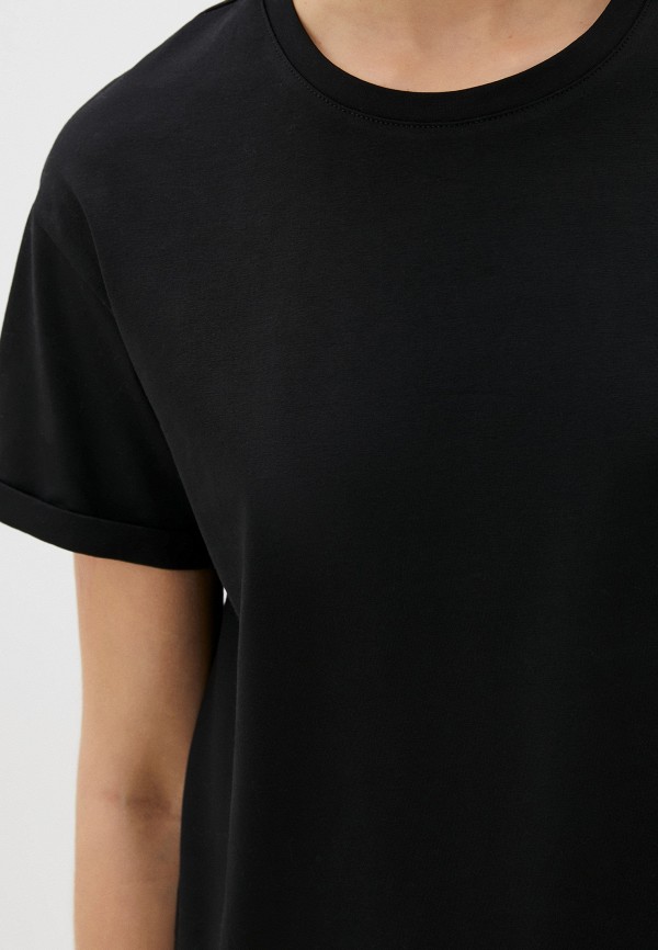 фото Футболка all we need