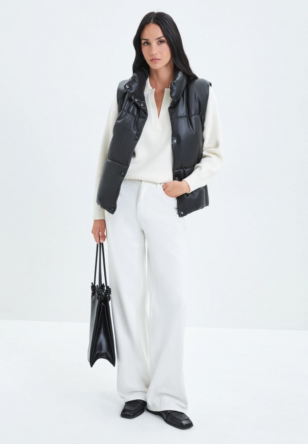 фото Жилет утепленный zarina