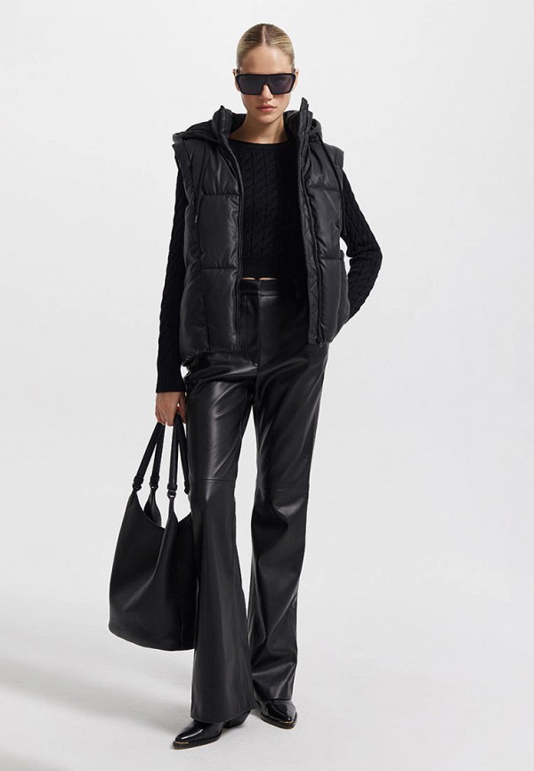 фото Жилет утепленный love republic