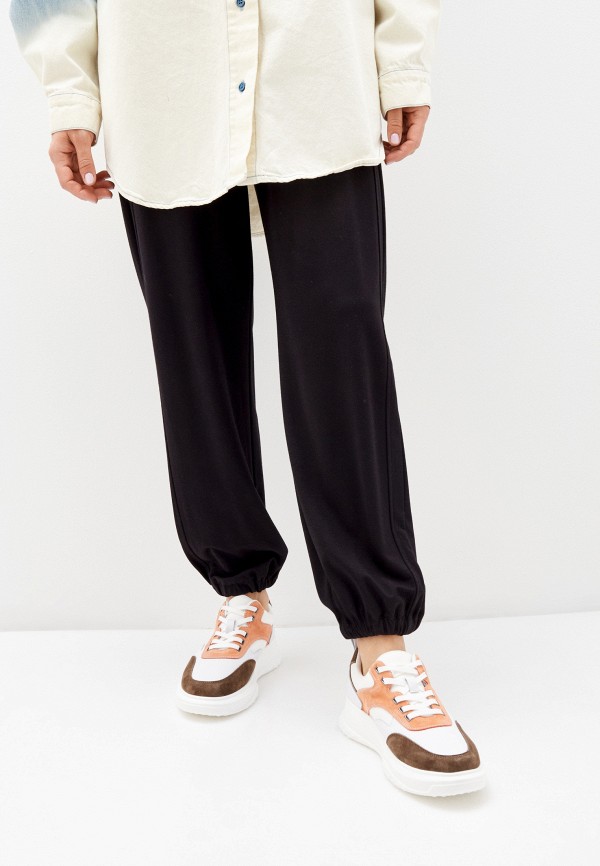 фото Кроссовки escan