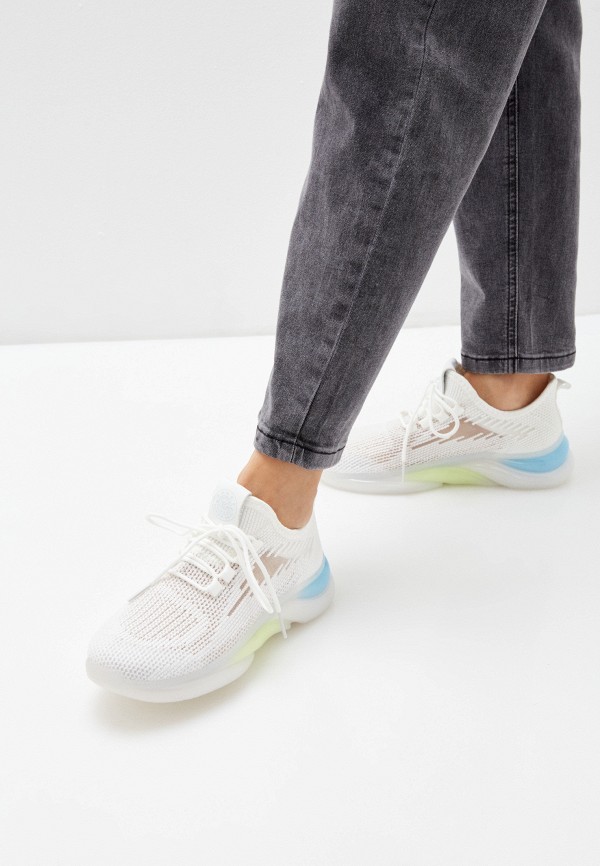 фото Кроссовки escan