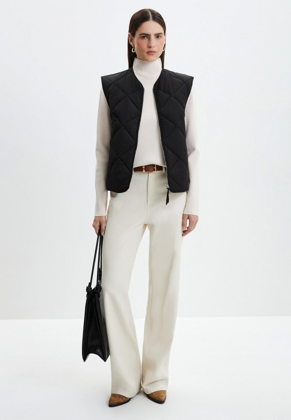 фото Жилет утепленный zarina