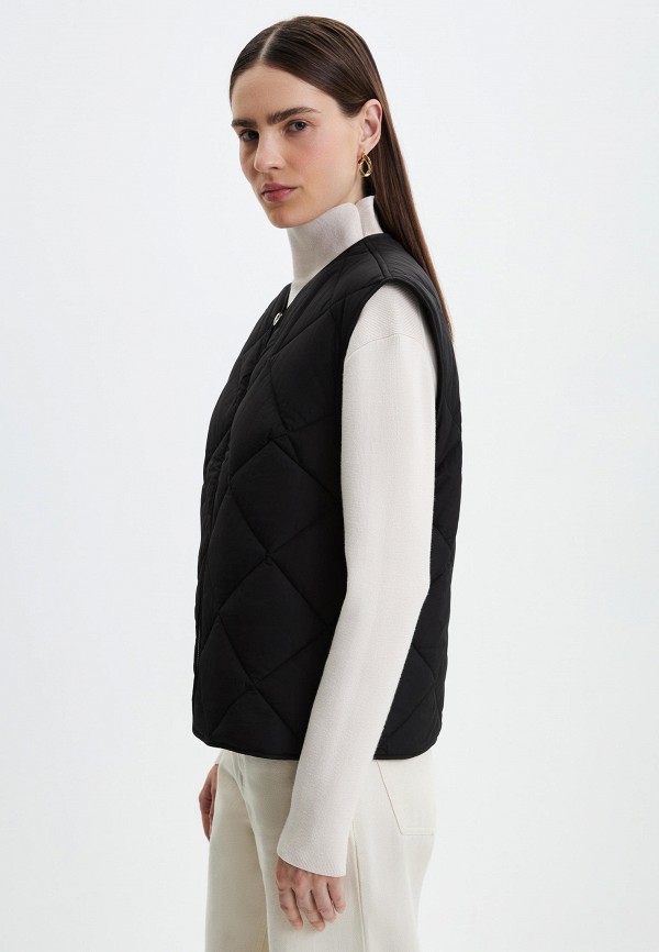 фото Жилет утепленный zarina