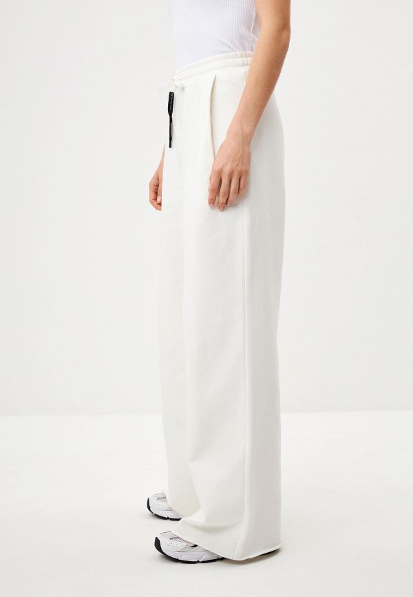 фото Брюки спортивные sela