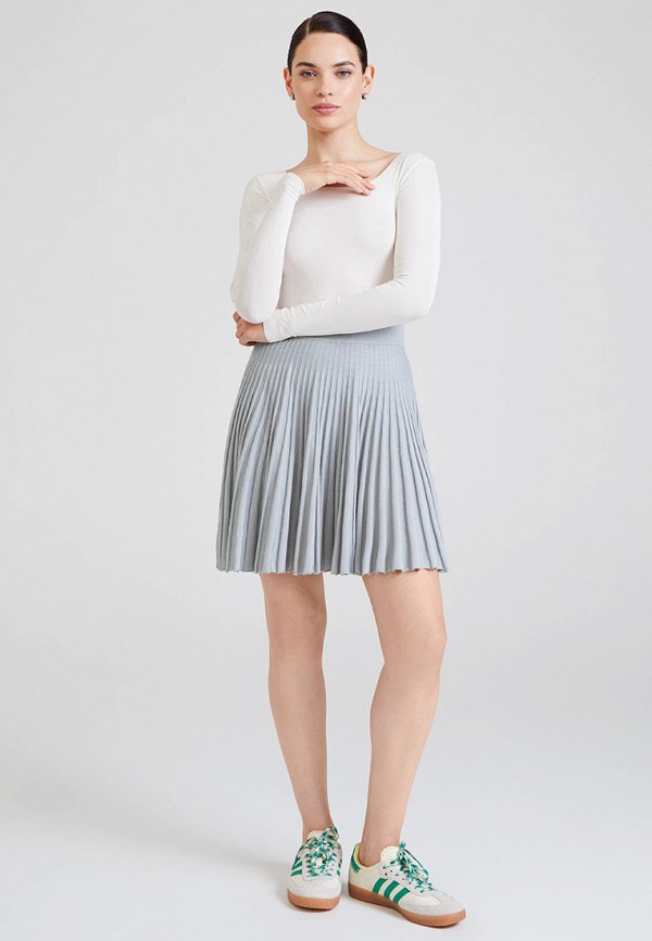 фото Лонгслив to be blossom