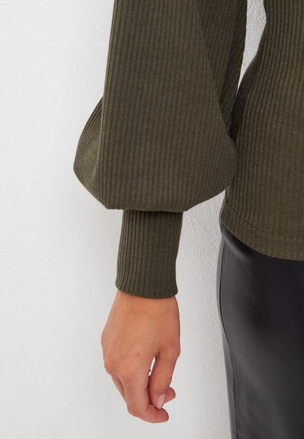 фото Водолазка tiramisu