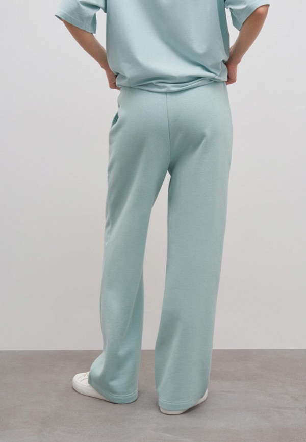 фото Брюки спортивные finn flare