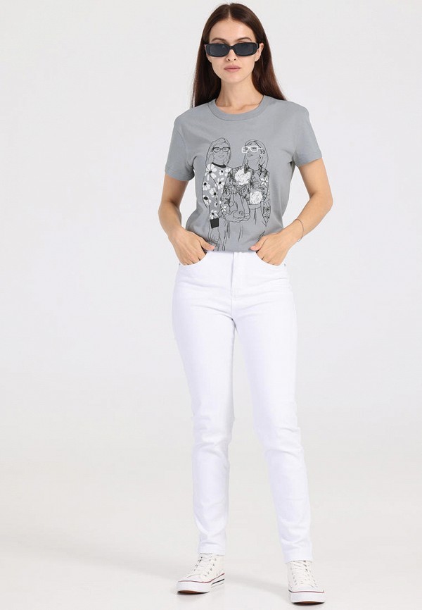 фото Футболка апрель