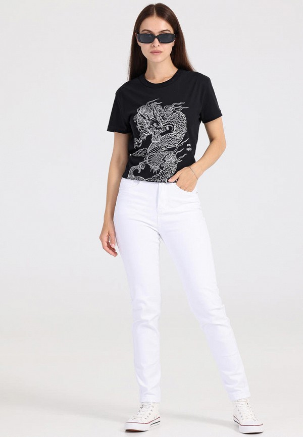 фото Футболка апрель