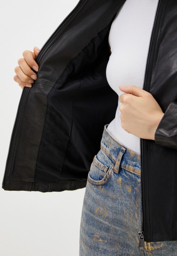 фото Куртка кожаная снежная королева