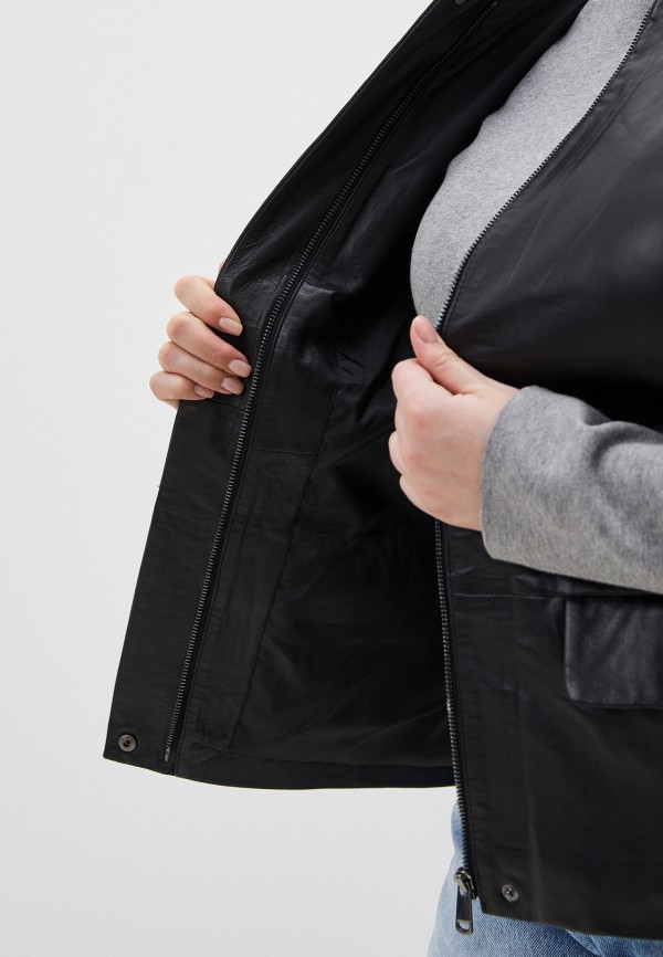 фото Куртка кожаная снежная королева