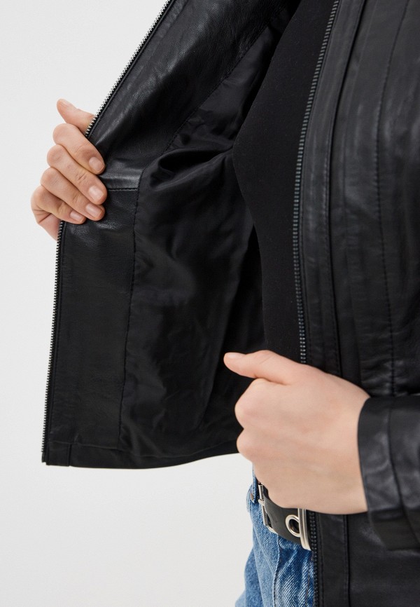 фото Куртка кожаная снежная королева