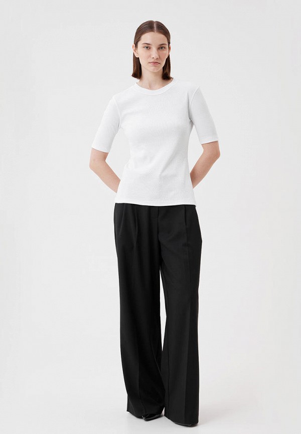 фото Футболка bstatement