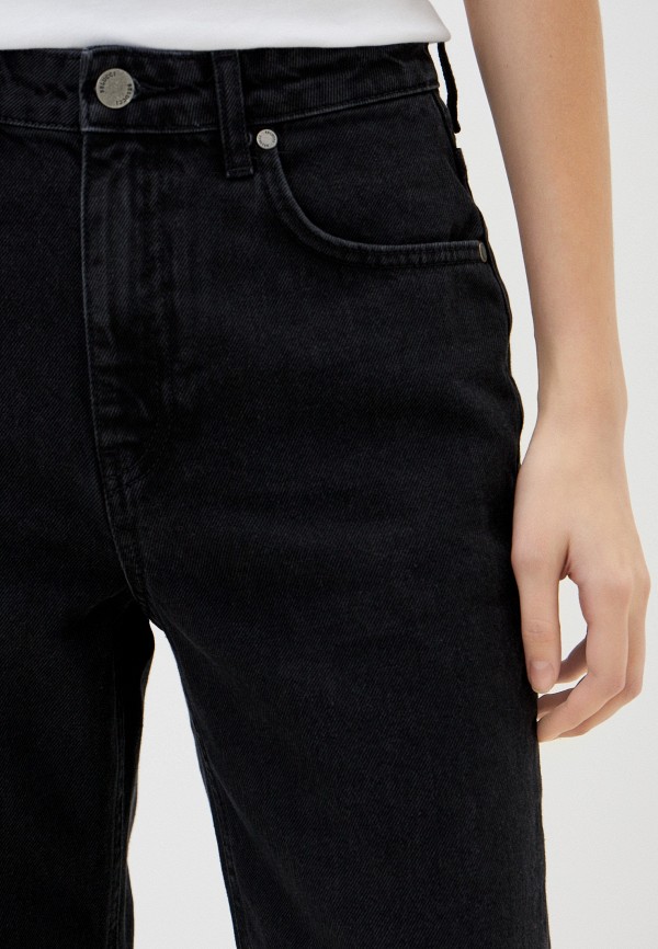 фото Джинсы belucci