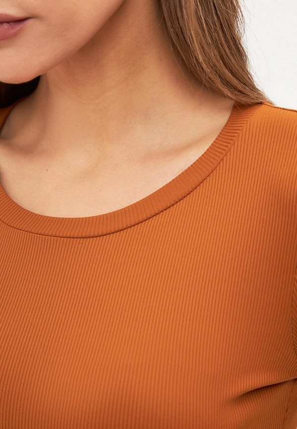 фото Лонгслив arianna afari