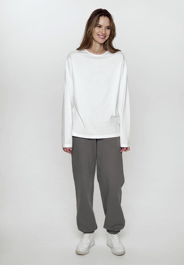 фото Лонгслив bstatement