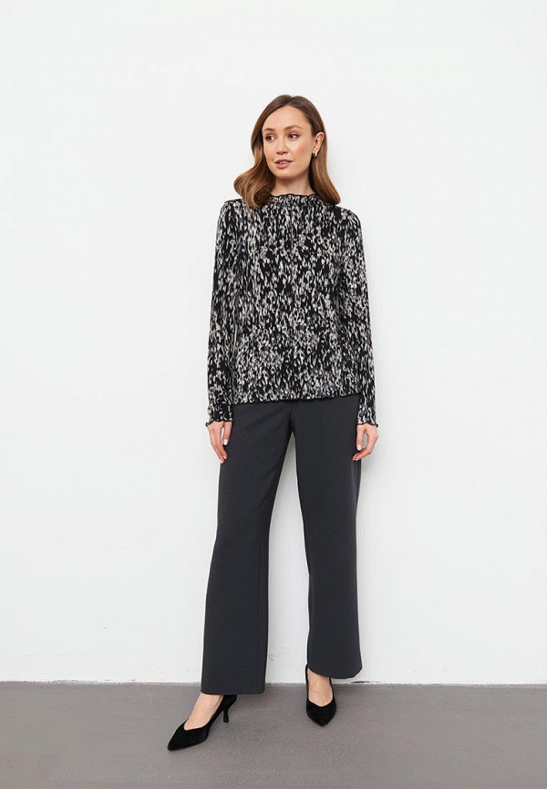 фото Лонгслив taifun