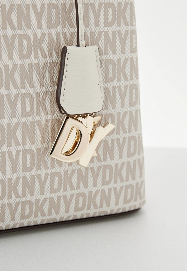 фото Сумка и брелок dkny