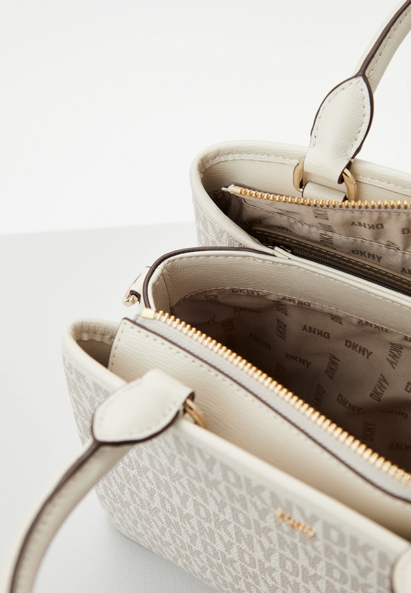 фото Сумка и брелок dkny