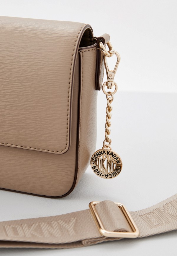 фото Сумка и брелок dkny