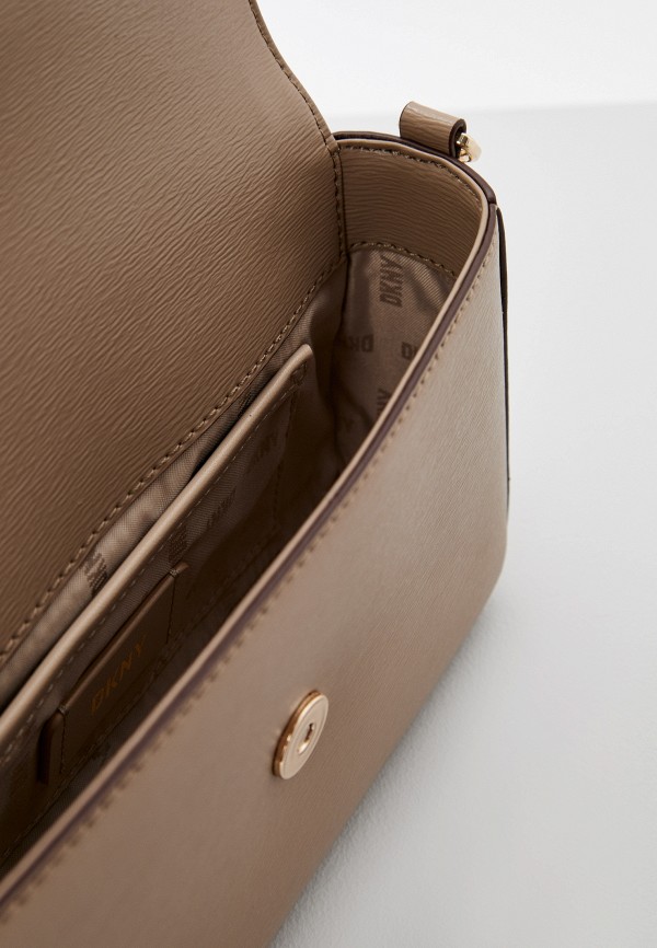 фото Сумка и брелок dkny