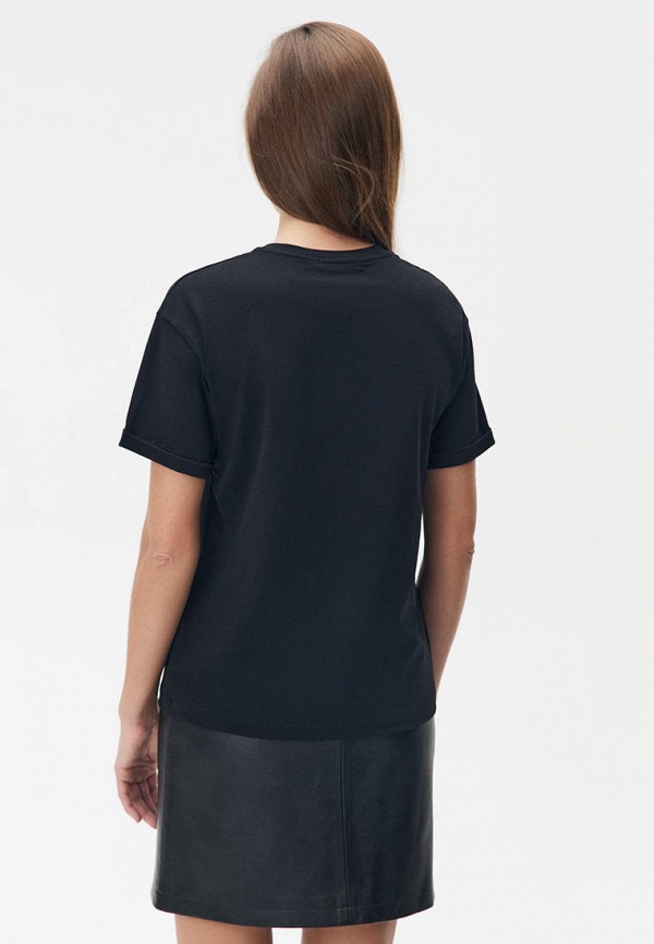 фото Футболка all we need