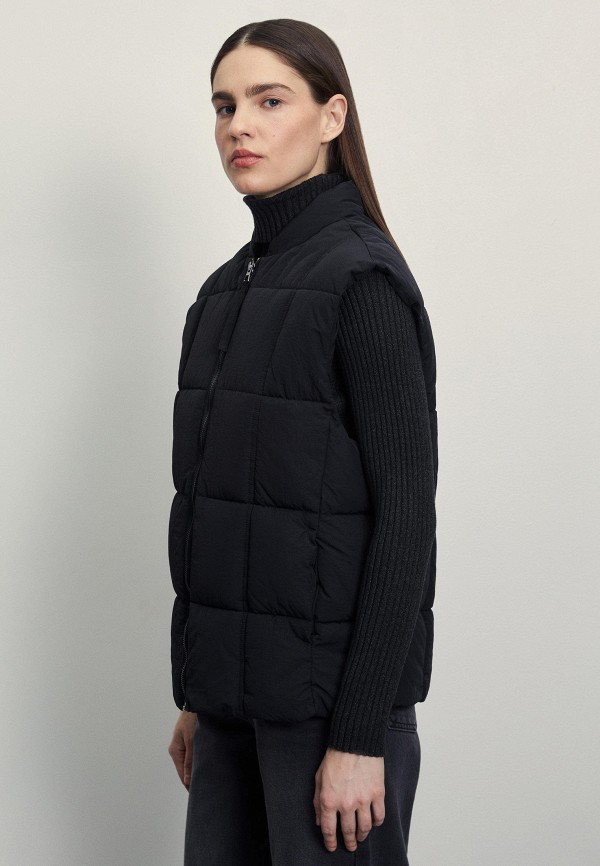 фото Жилет утепленный zarina