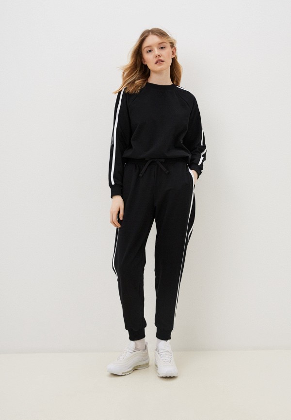 Костюм спортивный Mark Formelle 2999₽