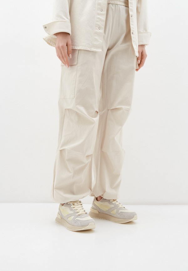 фото Кроссовки escan