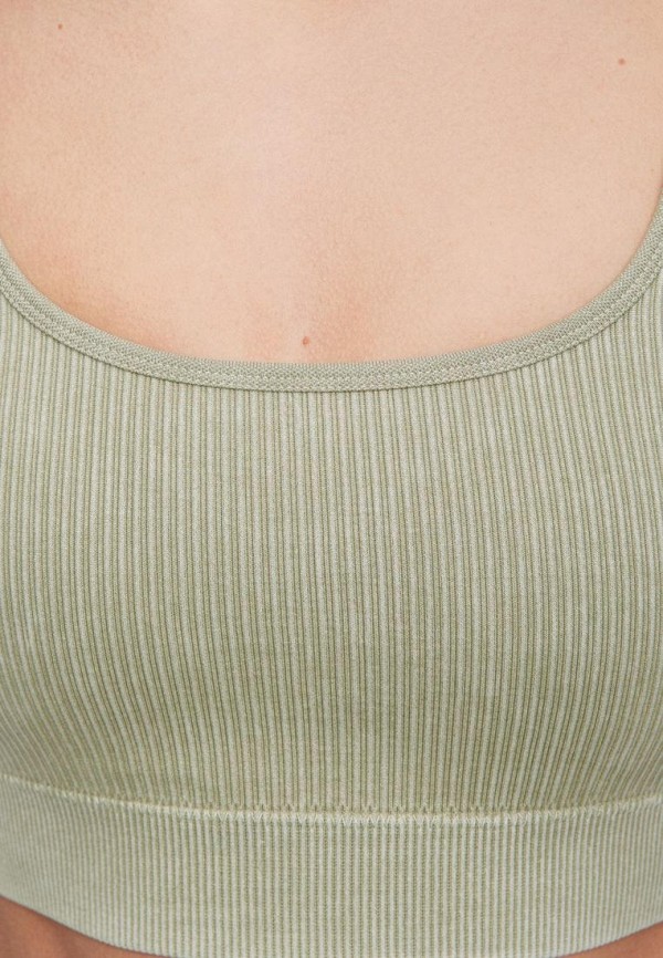 фото Топ спортивный befree