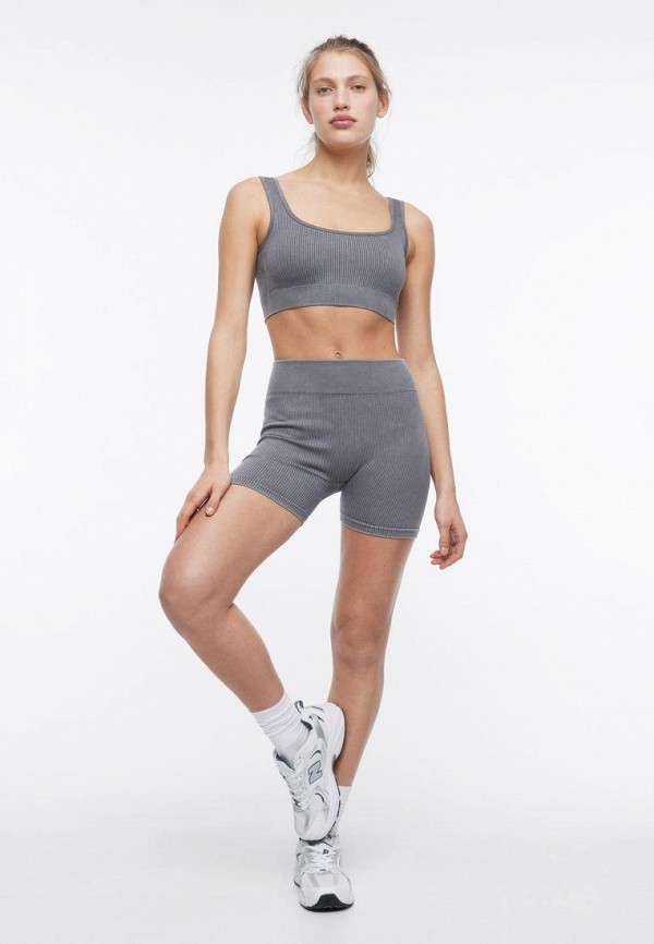 фото Топ спортивный befree