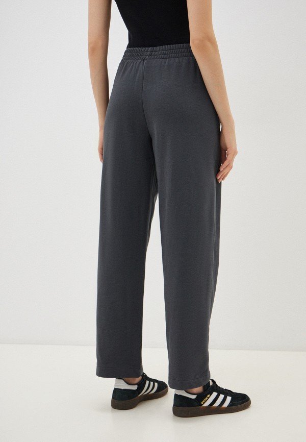 фото Брюки спортивные shu