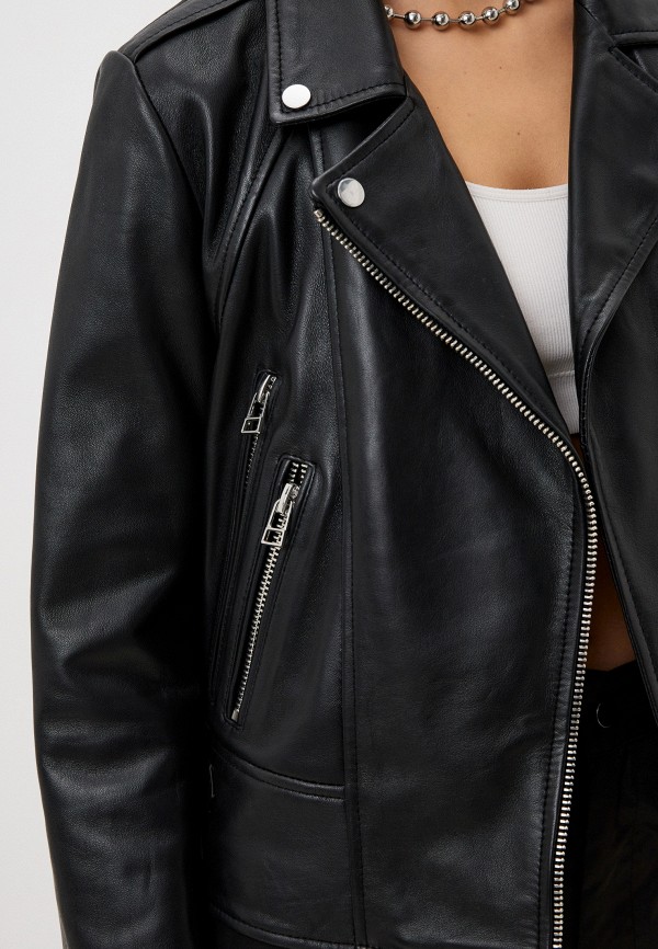 фото Куртка кожаная снежная королева