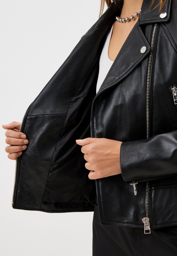 фото Куртка кожаная снежная королева