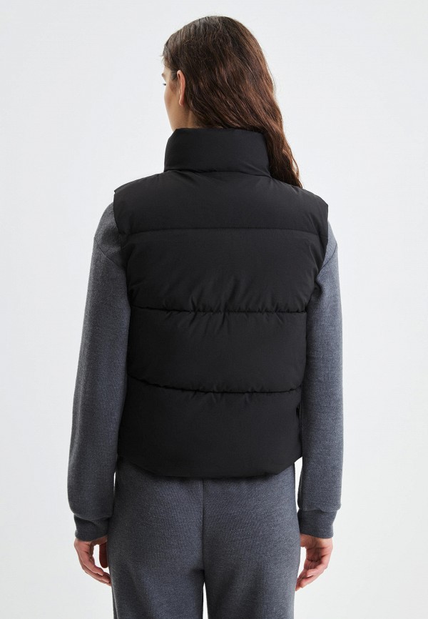 фото Жилет утепленный zarina