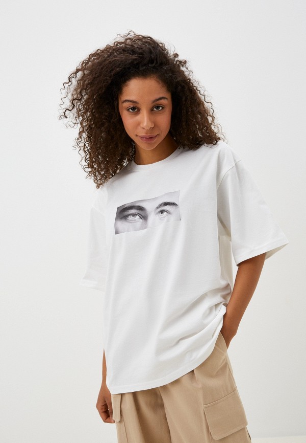 Футболка Surovaya 3300₽