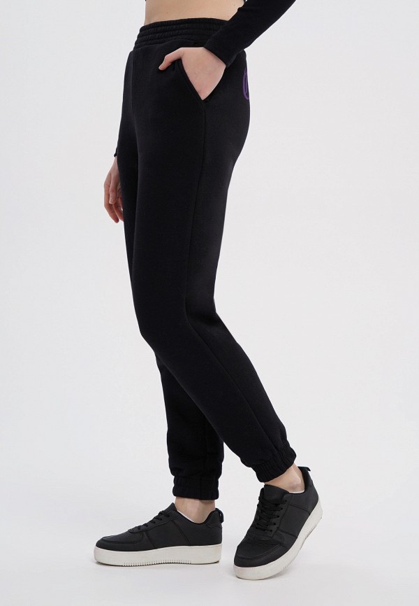 фото Брюки спортивные твое