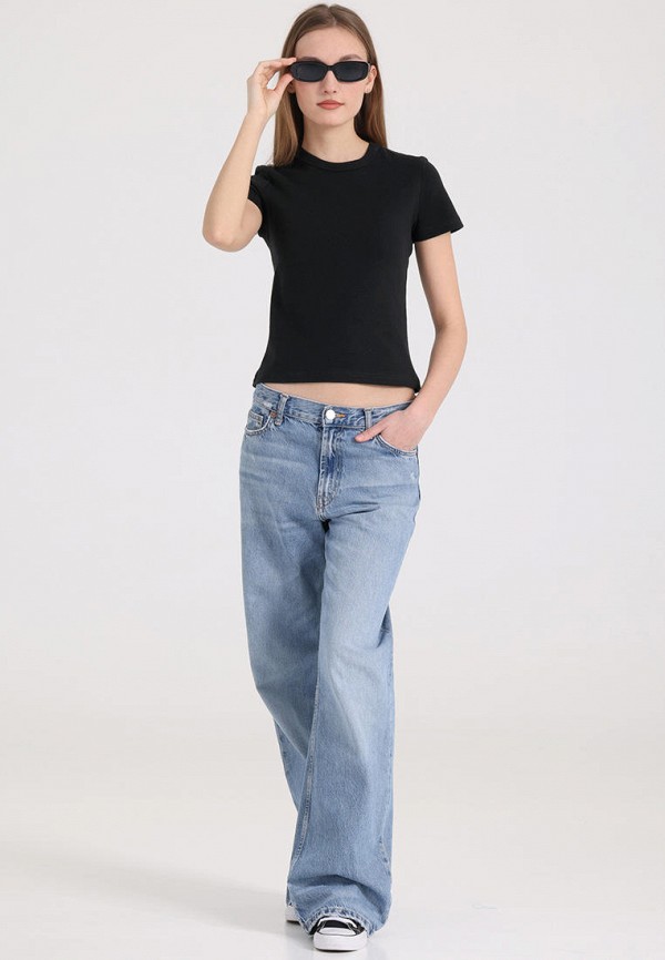 фото Футболка апрель