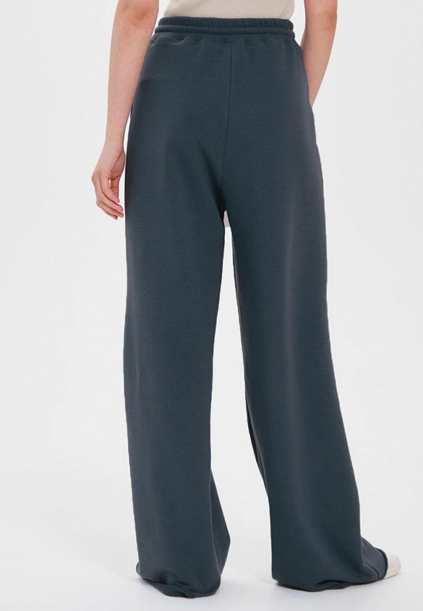 фото Брюки спортивные le role