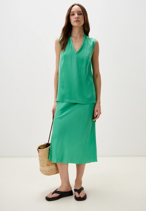 Костюм Voluminous