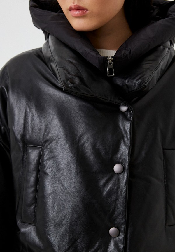 фото Пуховик снежная королева