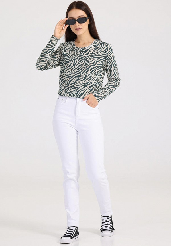 фото Лонгслив апрель